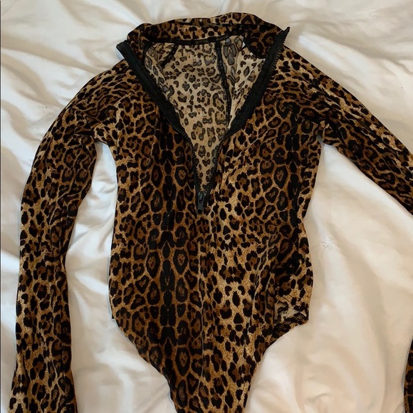 Jaguar Printed Bodysuit - Picture 7 of 8